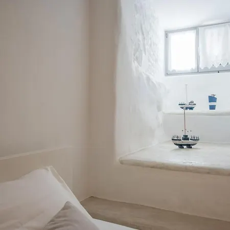 Villa Philoxenia - Gorgeous Island With Plunge Pool & Sea Views